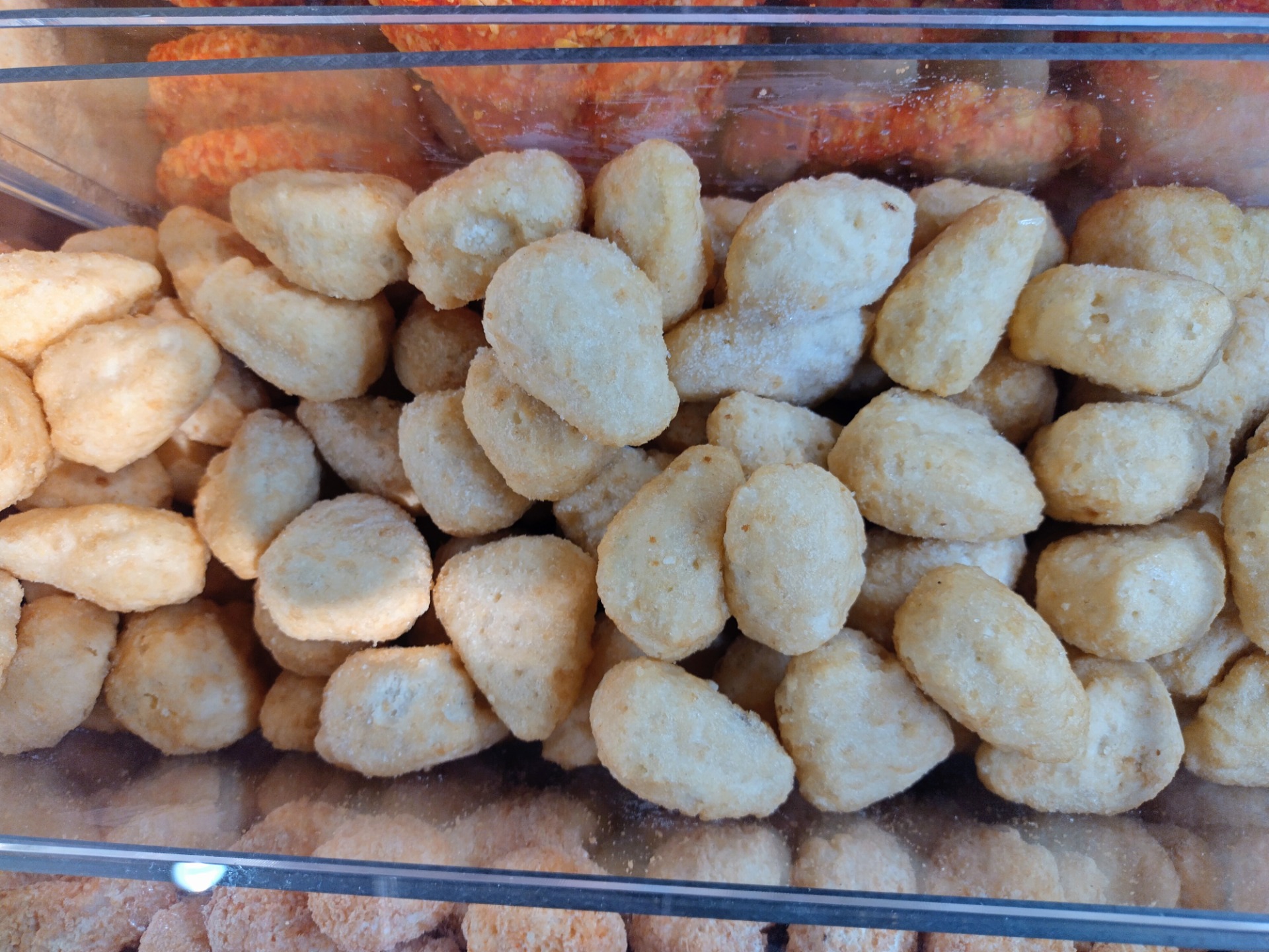 Vegaaninen Chili-Cheese style nugetti